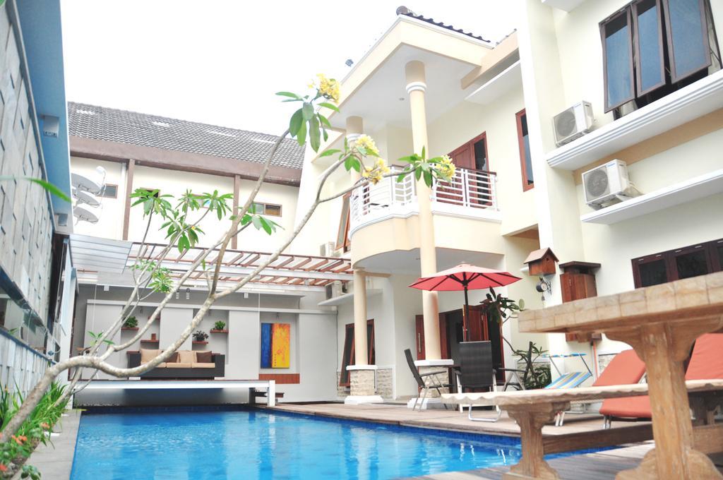 Villa Banjoe *